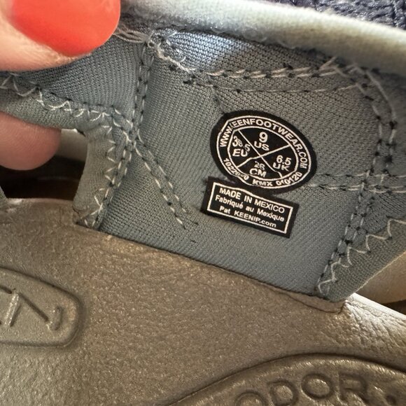 Keen Newport H2 Waterproof Sandals size 9 Women's Navy/Smoke Blue Fisherman - Picture 8 of 14